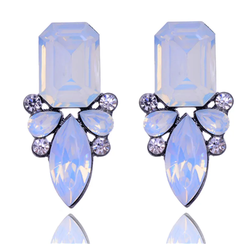 Серьги пусеты для женщин и девочек LUBOV модные классические серьги с блестящими