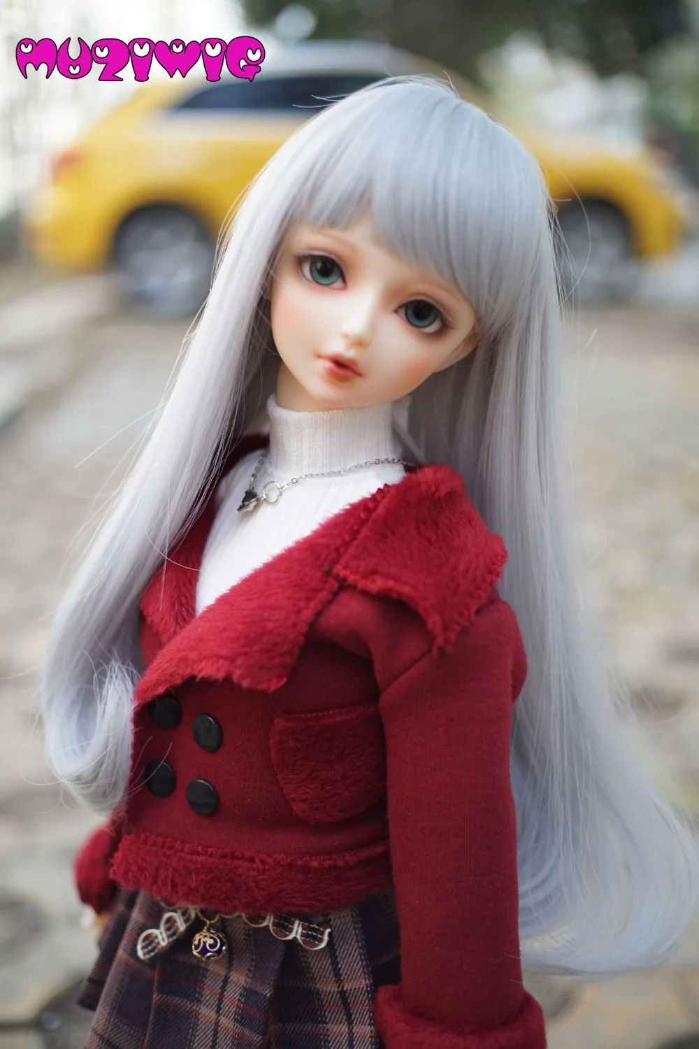 Free Shipping 1/3 Bjd Pullip High-temperature Fiber Synthetic Silver Grey Long Bottomed Buckle Curly Hair Wig On Sale In MUZIWIG |