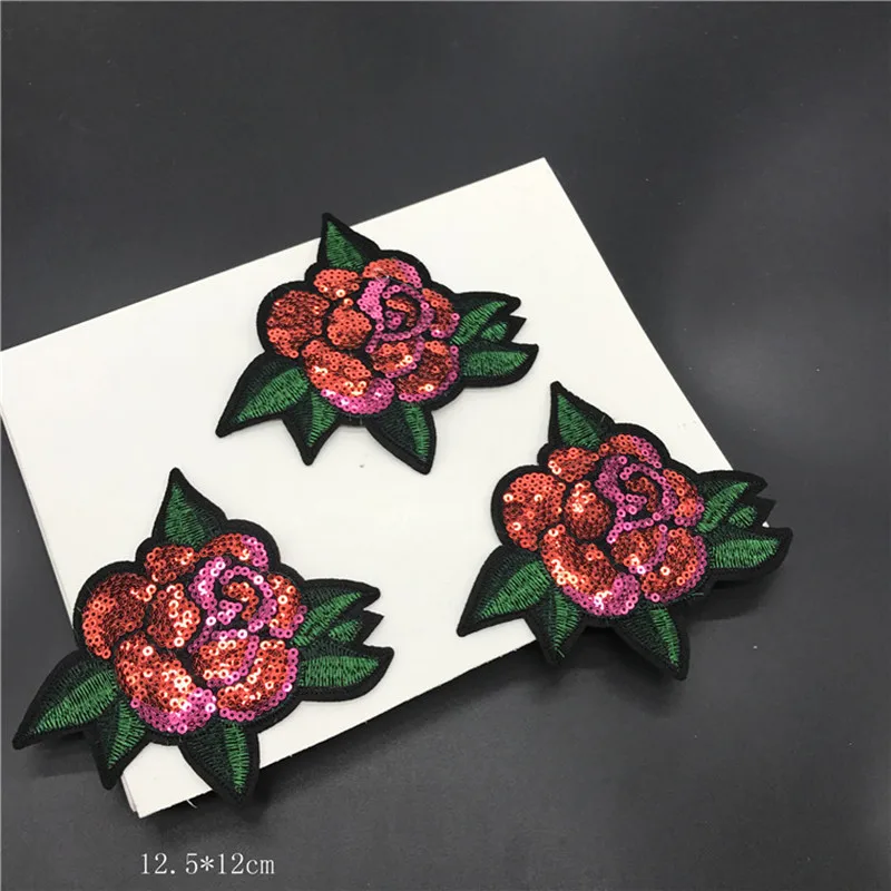 

20Pcs/Lot Sequin Embroidered Patches Rose Flower Applique Iron Stick On Jean Clothes Clothing Patches Accessory Diy 12.5*12CM