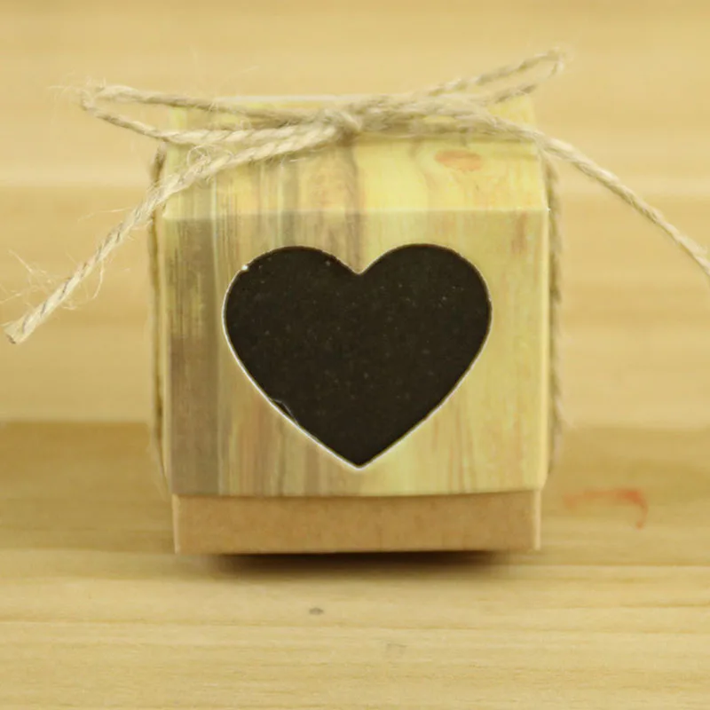 Коробка из крафт бумаги с сердцем Love Подарочная коробка Свадебная подарочный