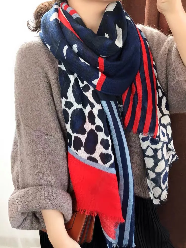 

2018 New Winter Leopard And Stripe Print Scarves And Shawls Women Leopard Print Fringe Wrap Hijab Foulard Muffler Free Shipping