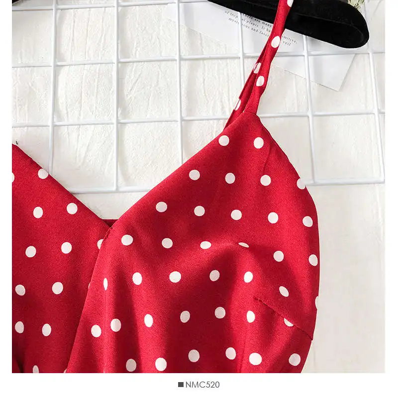 Sweet wind V-neck open back cake strap dress female 2019 new wavelet point long DW16 | Женская одежда