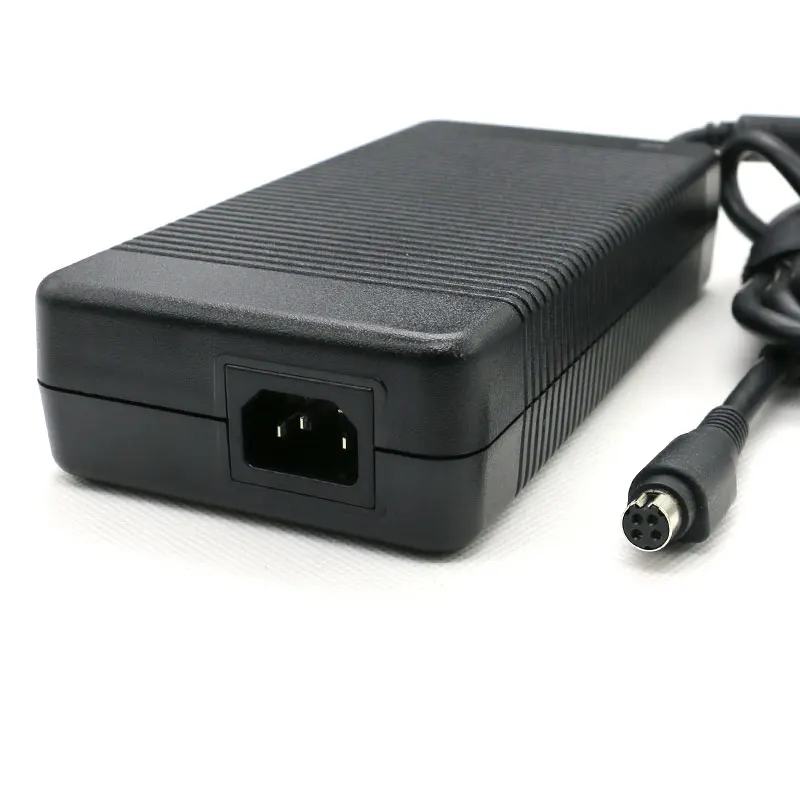 Натуральная 19 5 V 16.9A 4 отверстия 330W Дельта адаптер переменного тока Зарядное