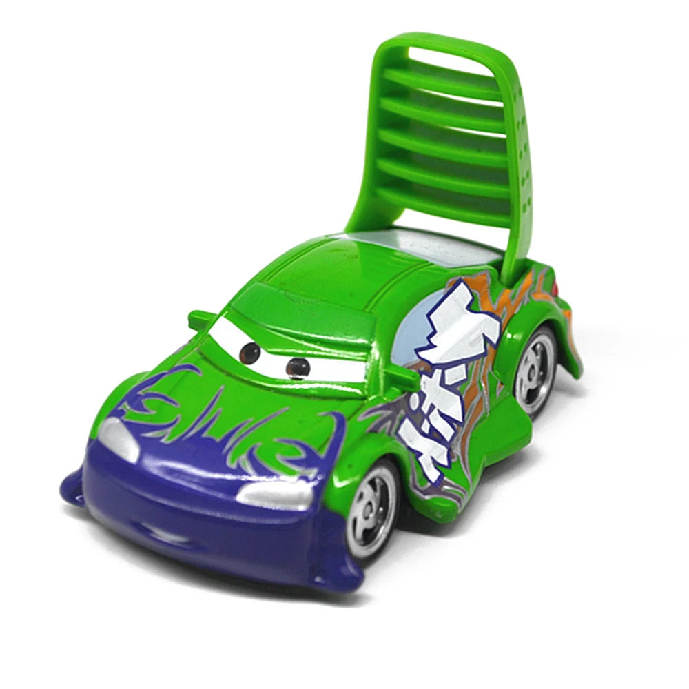 Металлическая машинка Тачки 3 Disney Молния Маккуин Сарж Лиззи 1:55 литая под