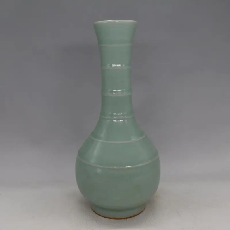 

Antique SongDynasty porcelain pot,Longquan kiln Celadon bottle,Hand-painted crafts,Decoration,Collection&Adornment,Free shipping