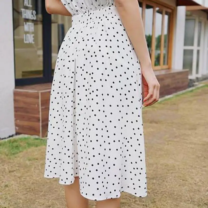 Женское платье в горошек Fitaylor повседневное летнее средней длины с коротким