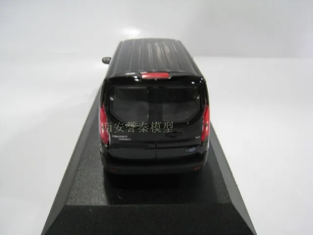 2 цвета GL 1:43 2004 FORD TRANIST подключения сплава Модель автомобиля литья под давлением металла игрушечные лошадки подарок на день рожден