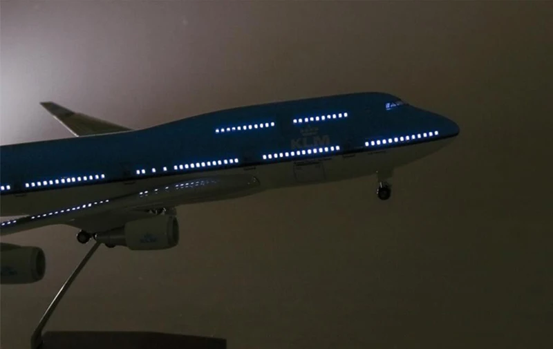 1/157 масштаб 47 см самолет Boeing B747 KLM королевские голландские авиалинии Модель W светильник& колеса литой под давлением пластиковый полимерный самолет для сбора