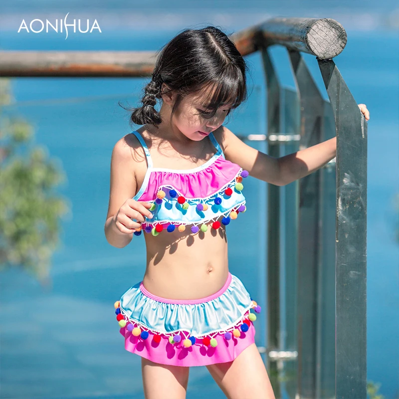AONIHUA/купальный костюм из двух предметов для девочек украшенный боллами Лоскутная