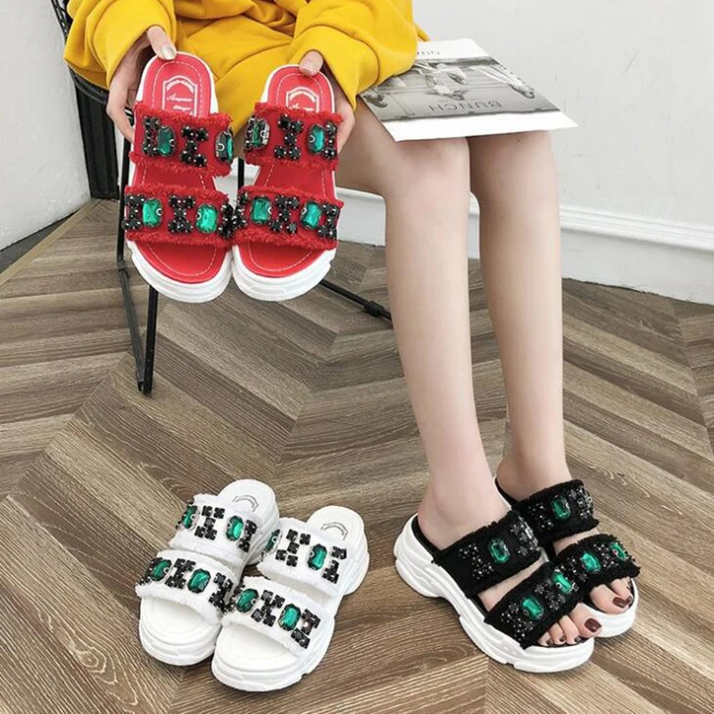 Спортивные сандалии на танкетке летние гладиаторы платформе женская