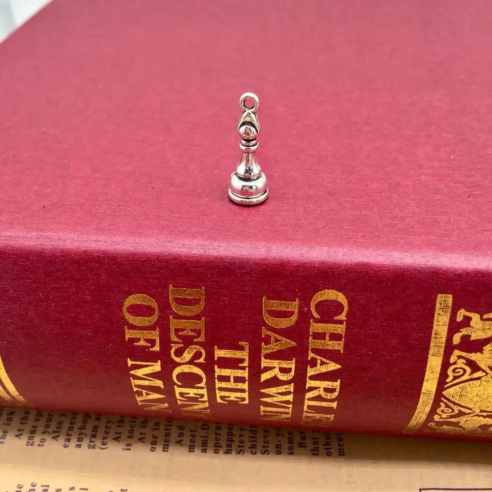 

Vintage 16 pcs International chess charms chess pandents fit DIY necklace earring bracelet charms Jewelry Making