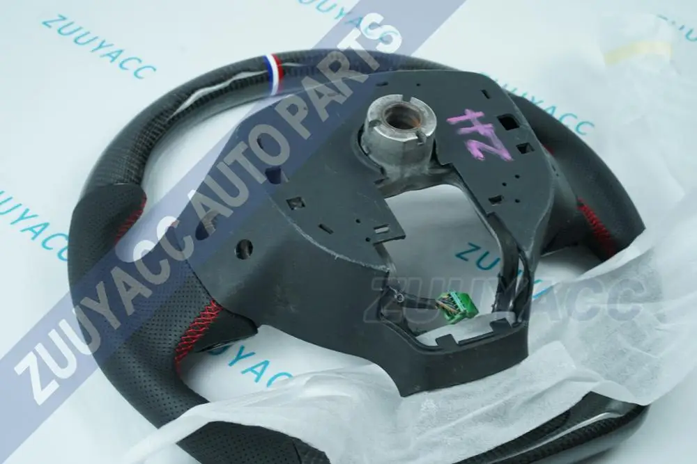 Руль из углеродного волокна и кожи для Mitsubishi Lancer