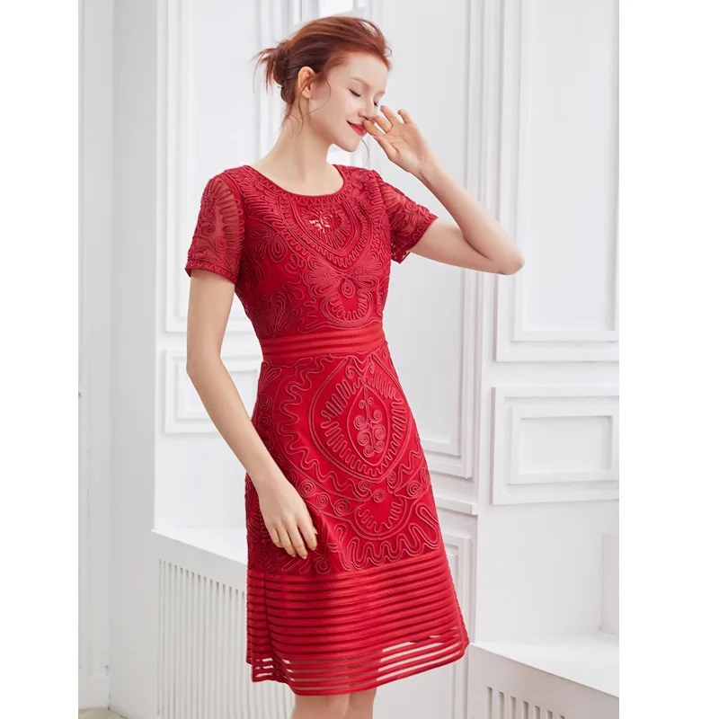 

European Style Dress 2019 Spring Summer Party Vestido Special Occasion Women Allover Appliques Embroidery Short Sleeve Dress 4XL