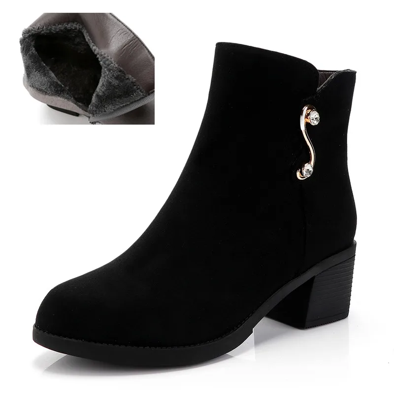 black fluff Женская обувь; Новинка года; Женские Кожаные Ботинки martin; роскошные женские ботинки больших размеров; повседневные замшевые женские ботильоны телесного цвета - Цвет: black fluff