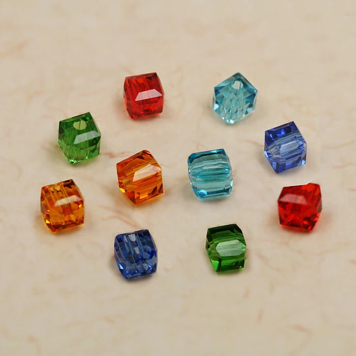 Квадратные кубики высшего качества из китая граненые стеклянные кварца 6х6 мм