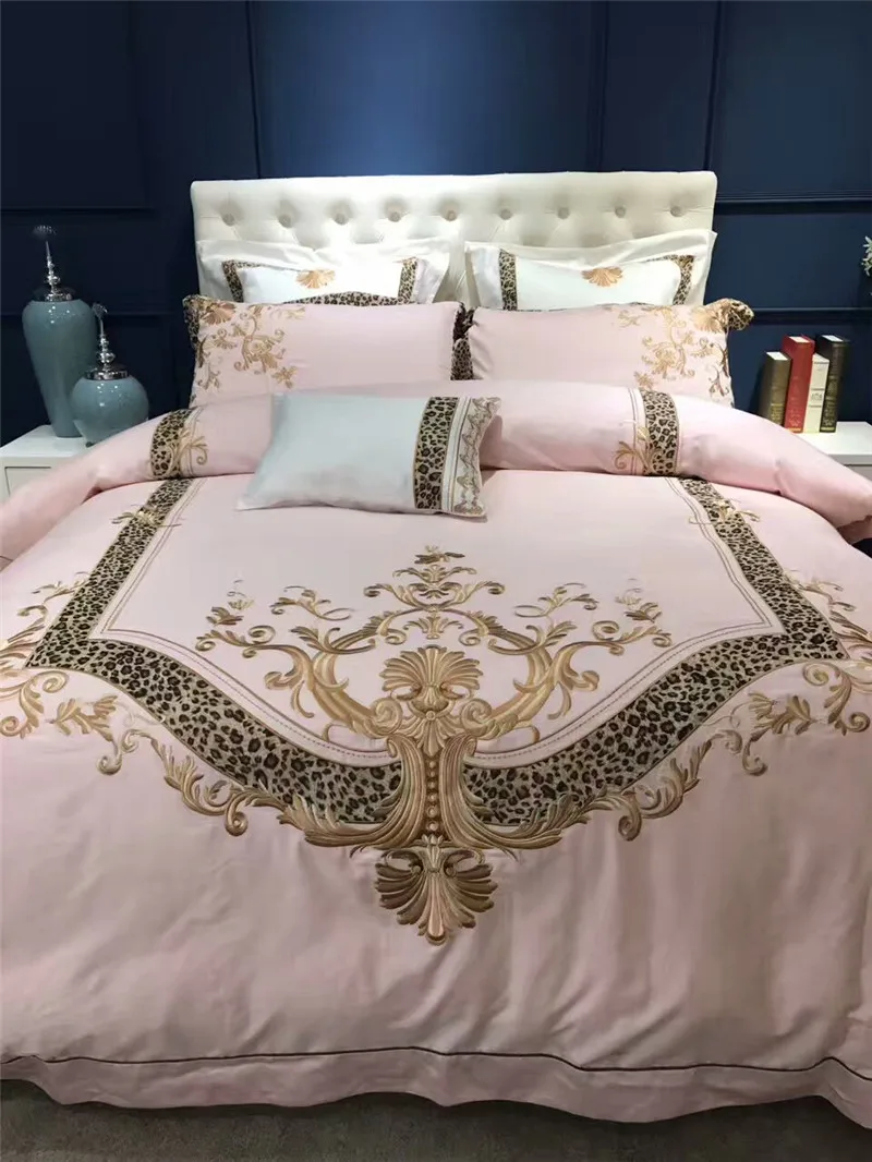 Роскошный комплект постельного белья из египетского хлопка с золотой вышивкой в