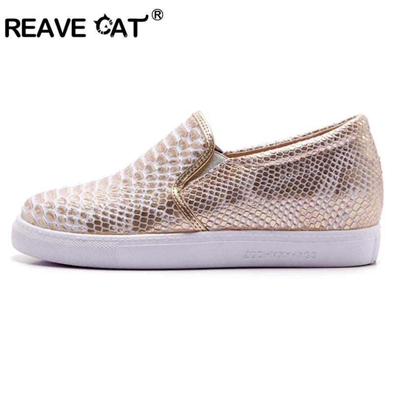 REAVE CAT/модные брендовые женские лоферы на толстой подошве; обувь на плоской подошве; женская повседневная обувь на платформе без застежки; Женская Удобная обувь; RL2627