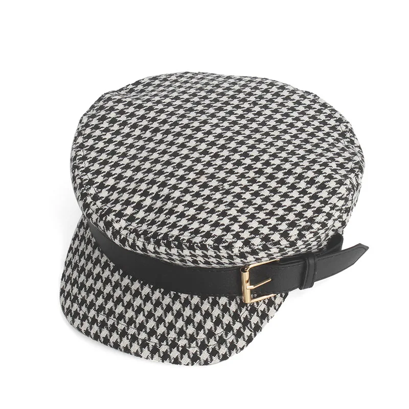 Женская шляпка в черно белую клетку ROSELUOSI стиле милитари на осень и зиму плоский