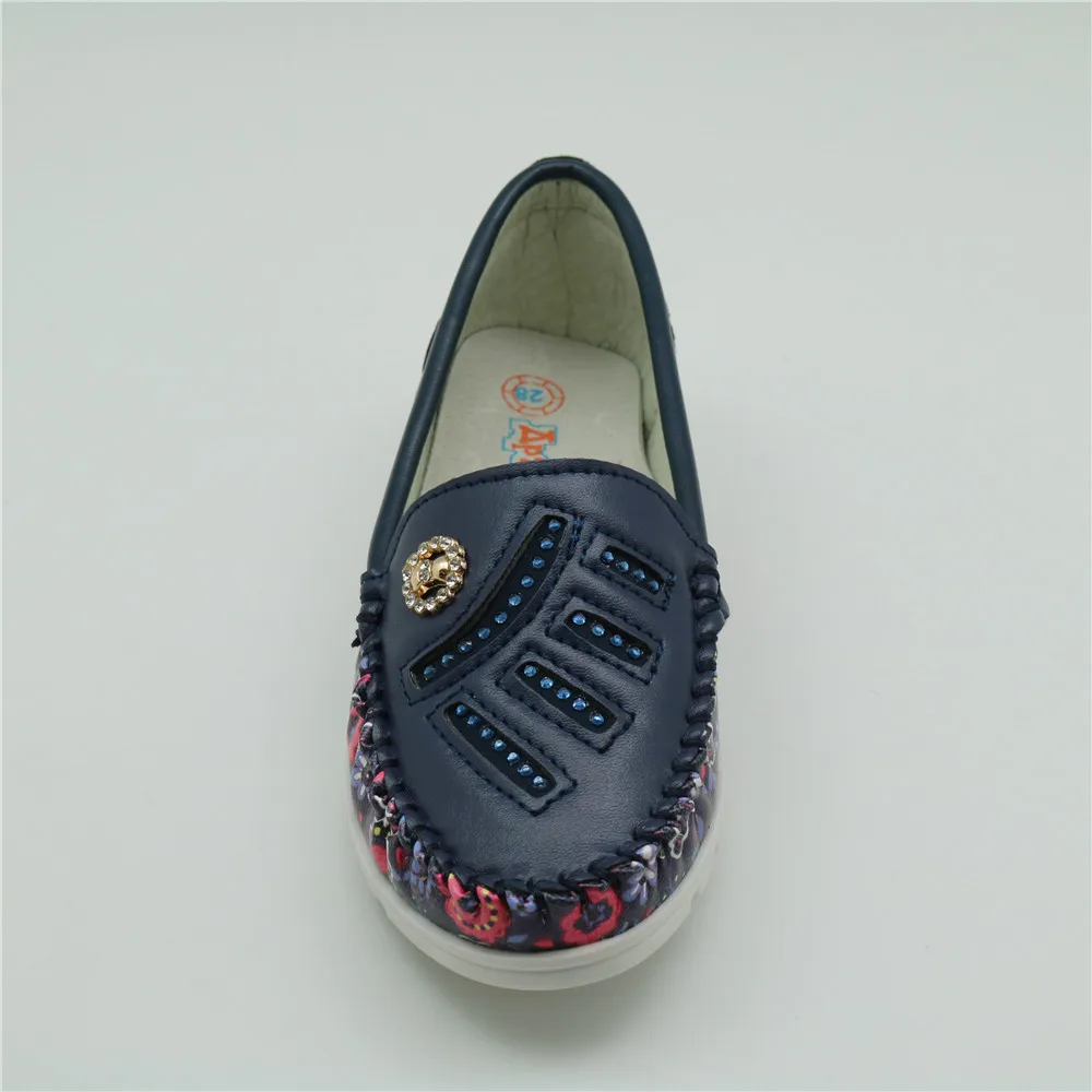 Детская обувь кроссовки для девочек из мягкой искусственной кожи Лоферы без