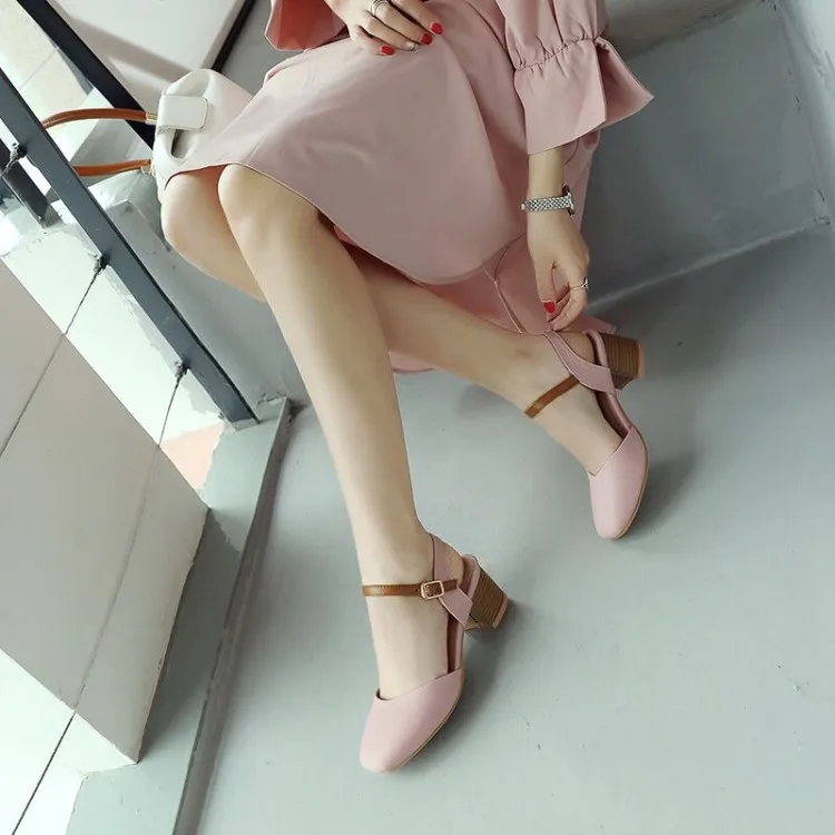 Женские туфли на высоком каблуке однотонные туфли-лодочки большие размеры |