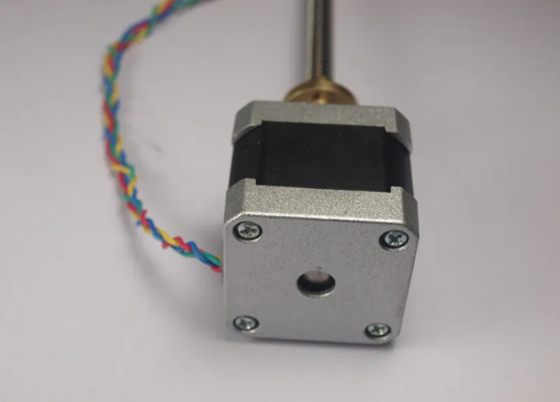 

Ultimaker 2 Z-Motor with Trapezoidal Lead srew for DIY ultimaker 2 3D printer