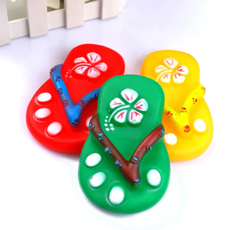 Rubber Pet Dogs Toy Puppy Chew Play Cute Slipper Flip-flops Shape Squeaky Sound Cute for Small Dog Supplies Random Color