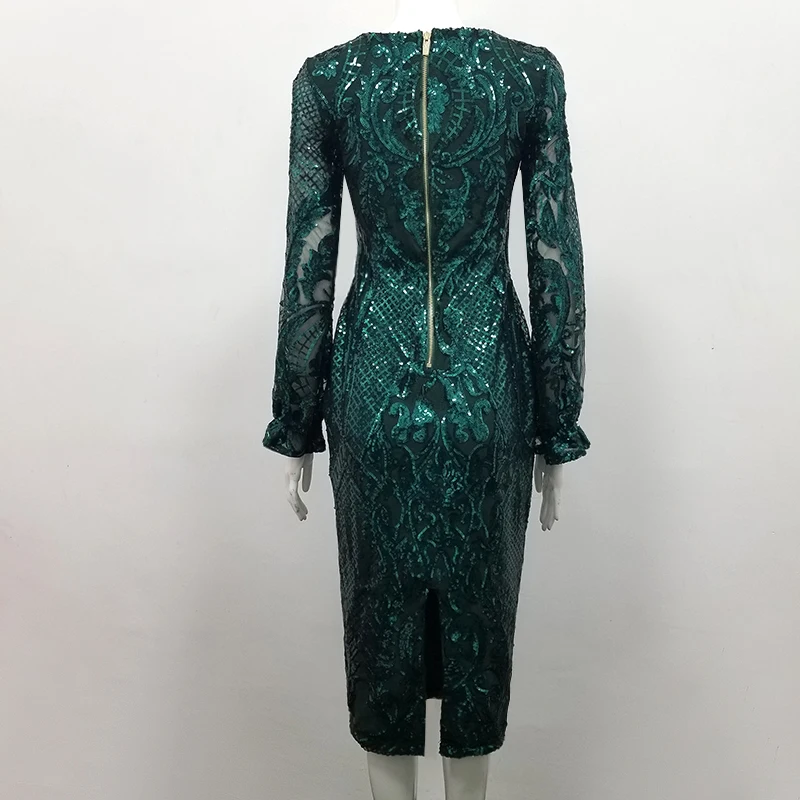 Женское вечернее платье с открытой спиной расшитое блестками глубоким v-образным