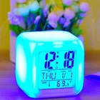 Многофункциональный цифровой термометр со светодиодной подсветкой, Настольный будильник в виде кубика с датой и будильником, 7 цветов