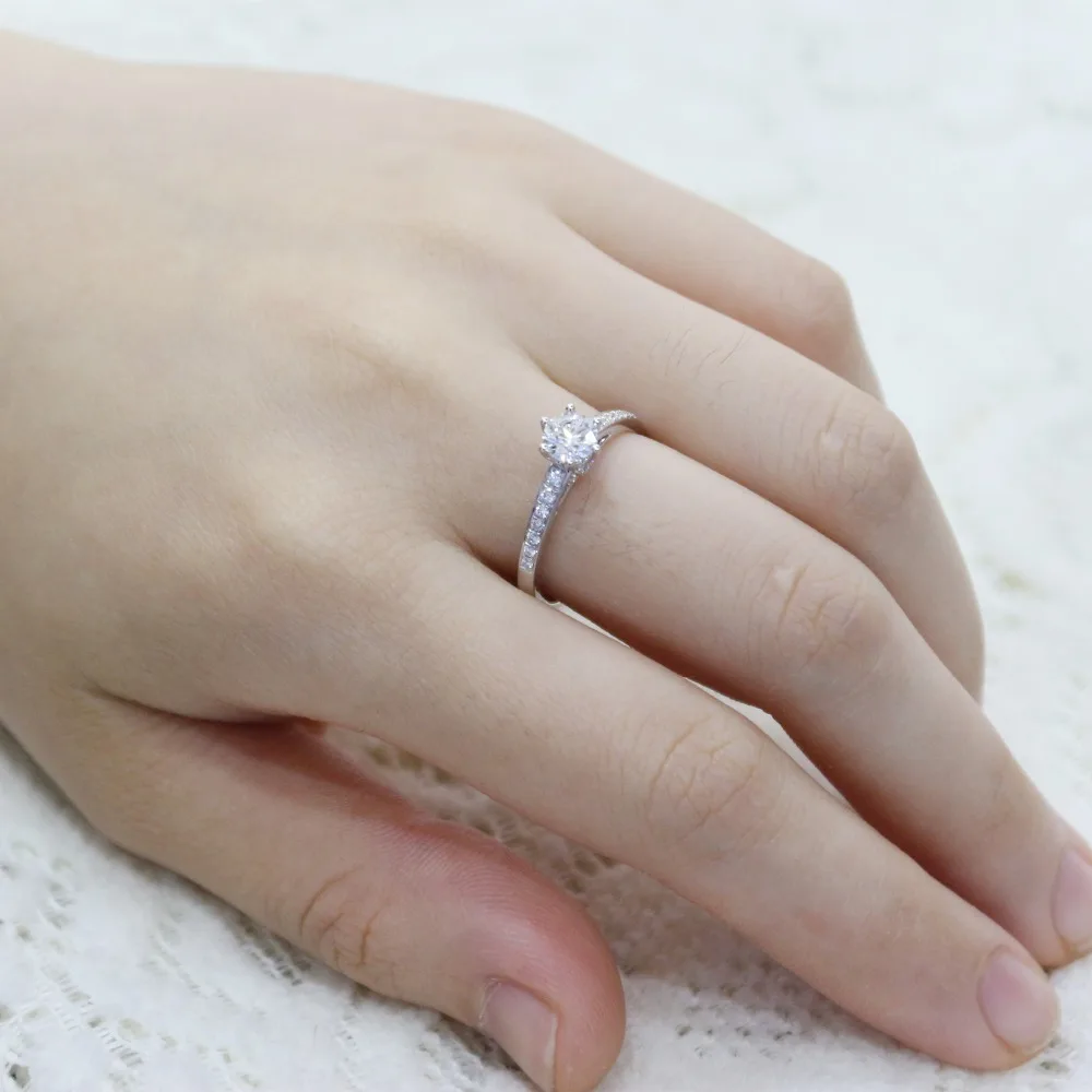 Женское кольцо с натуральным бриллиантом LASAMERO 0.502CT DE/SI 18 К белое золото