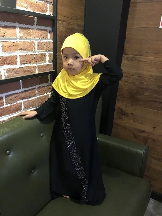 

2019 new arrival autumn fashion style muslim small girl plus size abaya