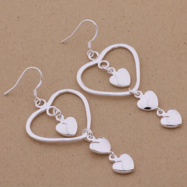 

Retro style fashion charm silver color multiple cordate earrings hottet woman accessories earrings Wholesales Discounts AE545