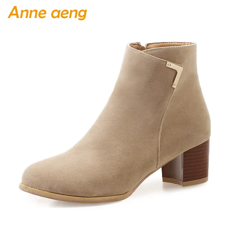 

2019 Winter Women Ankle Boots Middle Square Heel Round Toe Metal Decoration Zipper Sexy Women Shoes Short Boots Big Size 33-46