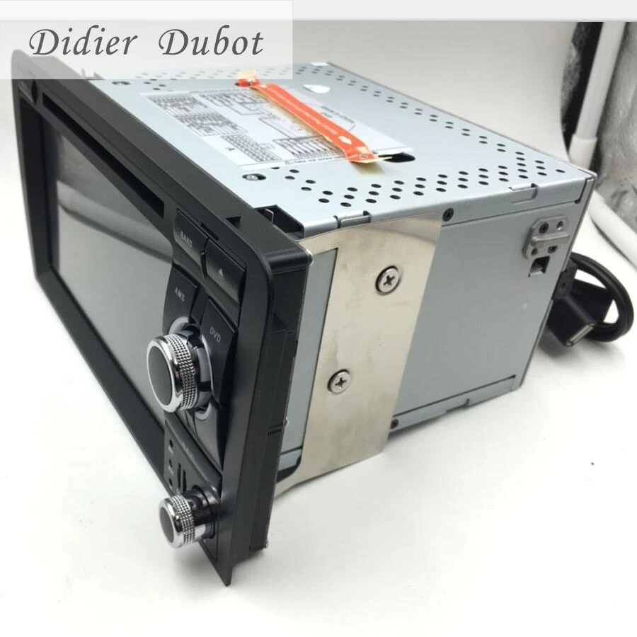 Автомобильный DVD плеер с четырехъядерным процессором Android 6.0.1 GPS Навигатором 7