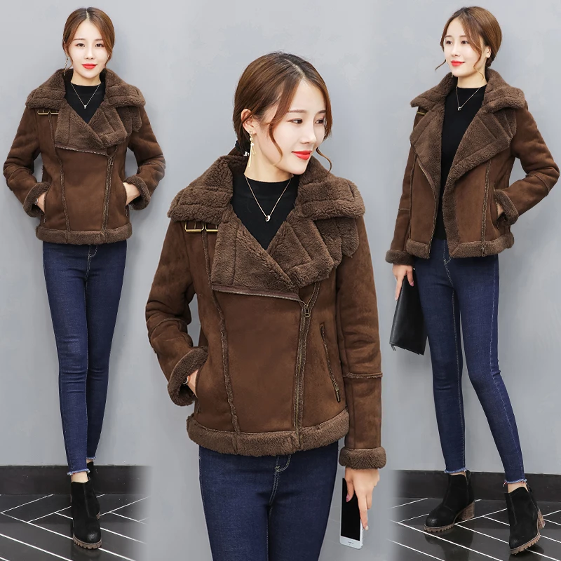 Зимнее женское шерстяное пальто зимнее локомотивное из овечьей шерсти короткое