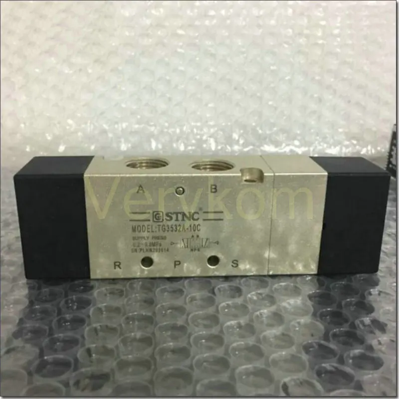 STNC 5 Way Center Close Solenoid Air Valve TG 3512A-06C 3522A-08C 3532A-10C 3542A-15C Port 1/8&quot 1/4&quot 3/8&quot 1/2&quot 24V DC 220V AC |