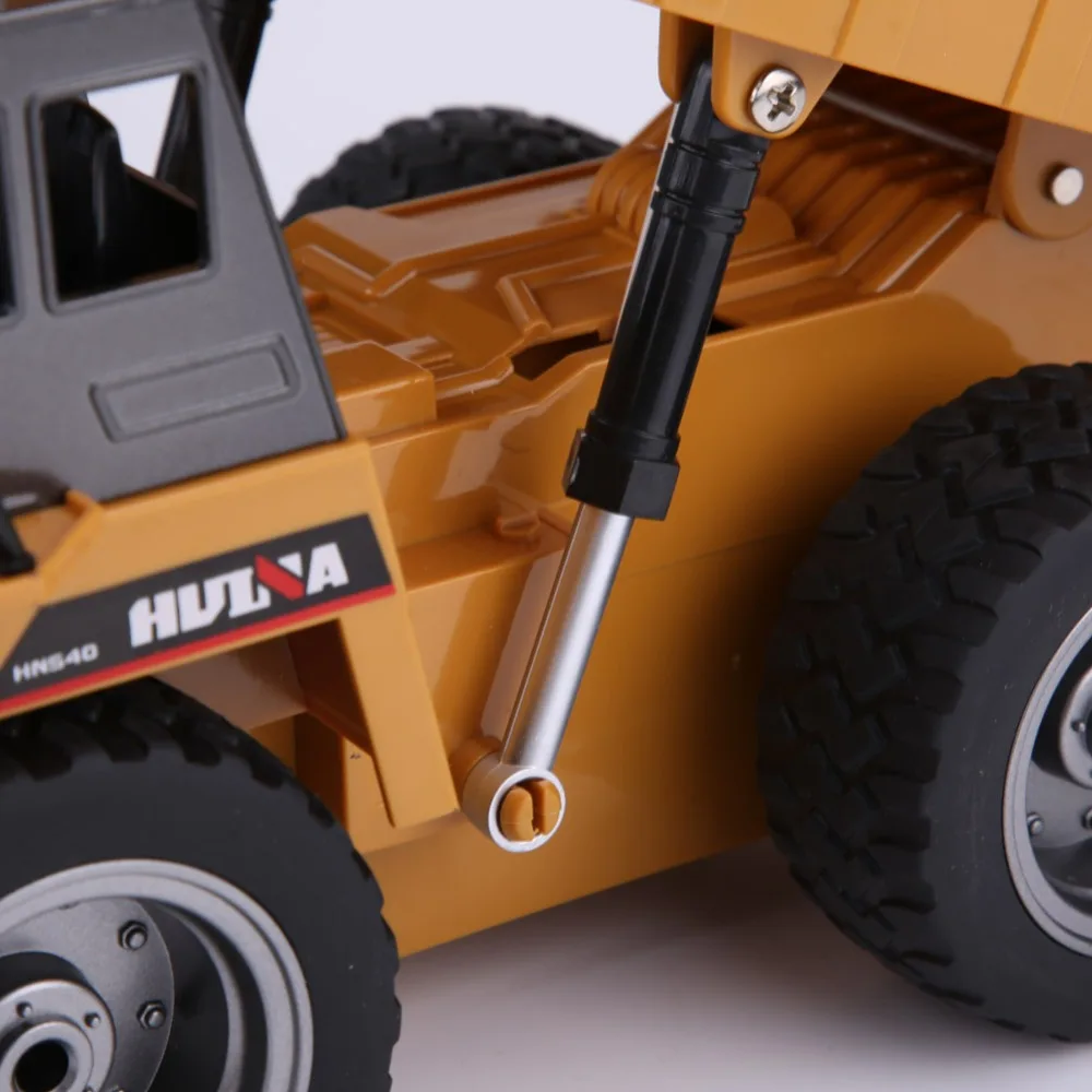 HUINA 1:18 2 4 ГГц 6CH RC лампы для грузовиков четыре колеса привод строительство
