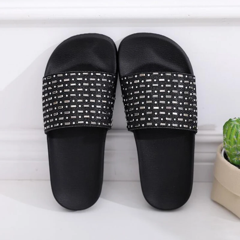 Стразы женские шлепанцы летние пляжные с кристаллами и стразами блестящие