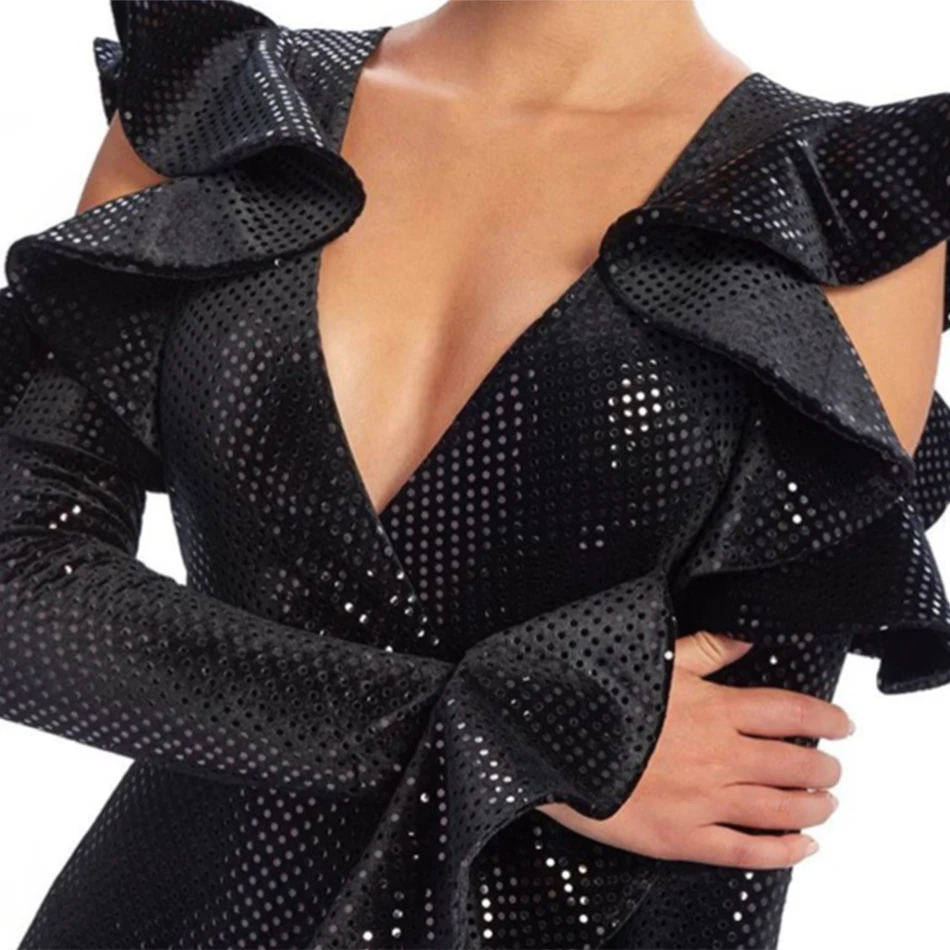 Женское облегающее платье с оборками Modphy черное длинным рукавом и глубоким v