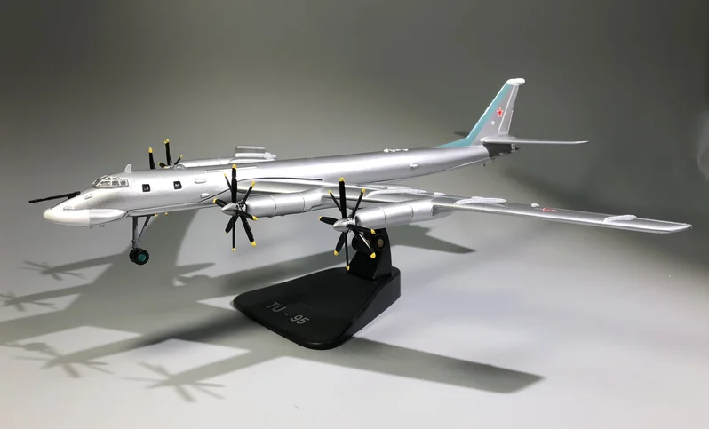 WLTK 1/144 масштаб Россия TY-95 TU-95 медведь бомбардировщик литой металлический военный самолет модель игрушки для сбора/подарка