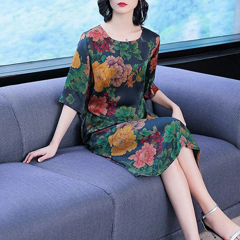 Женские свободные платья в свободном стиле на весну и лето повседневные с