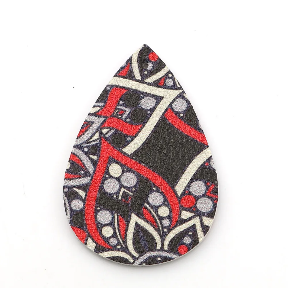 Подвески DoreenBeads из искусственной кожи подвески с цветочным узором в случайном