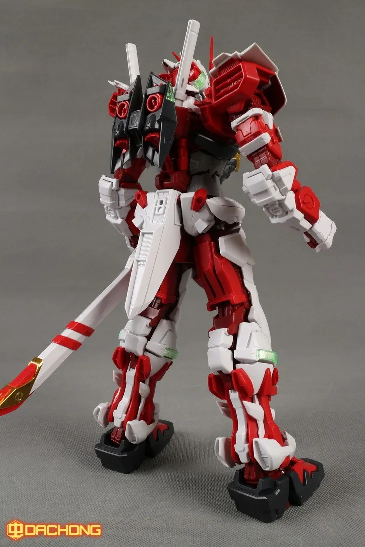 Daban Gundam PG 1/60 MBF-P02 с красной рамкой мобильный костюм