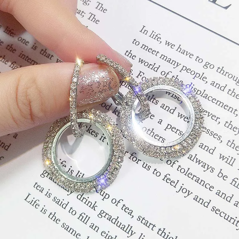 Серьги-кольца женские из серебра 925 пробы с круглой вставкой | Украшения и