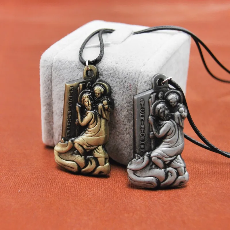 

Oirginal New Holy Father and Holy Son Pendant Necklace For Women Vintage Gold Cross Prayer Necklaces Men Christian Jewelry Gift