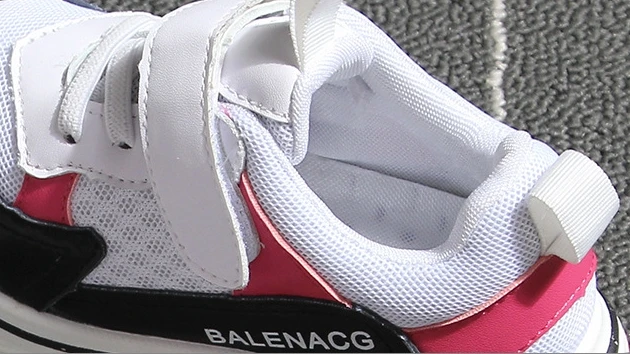 

2019 spring and autumn new children's mesh sports shoes girls breathable Korean version of boys running shoes