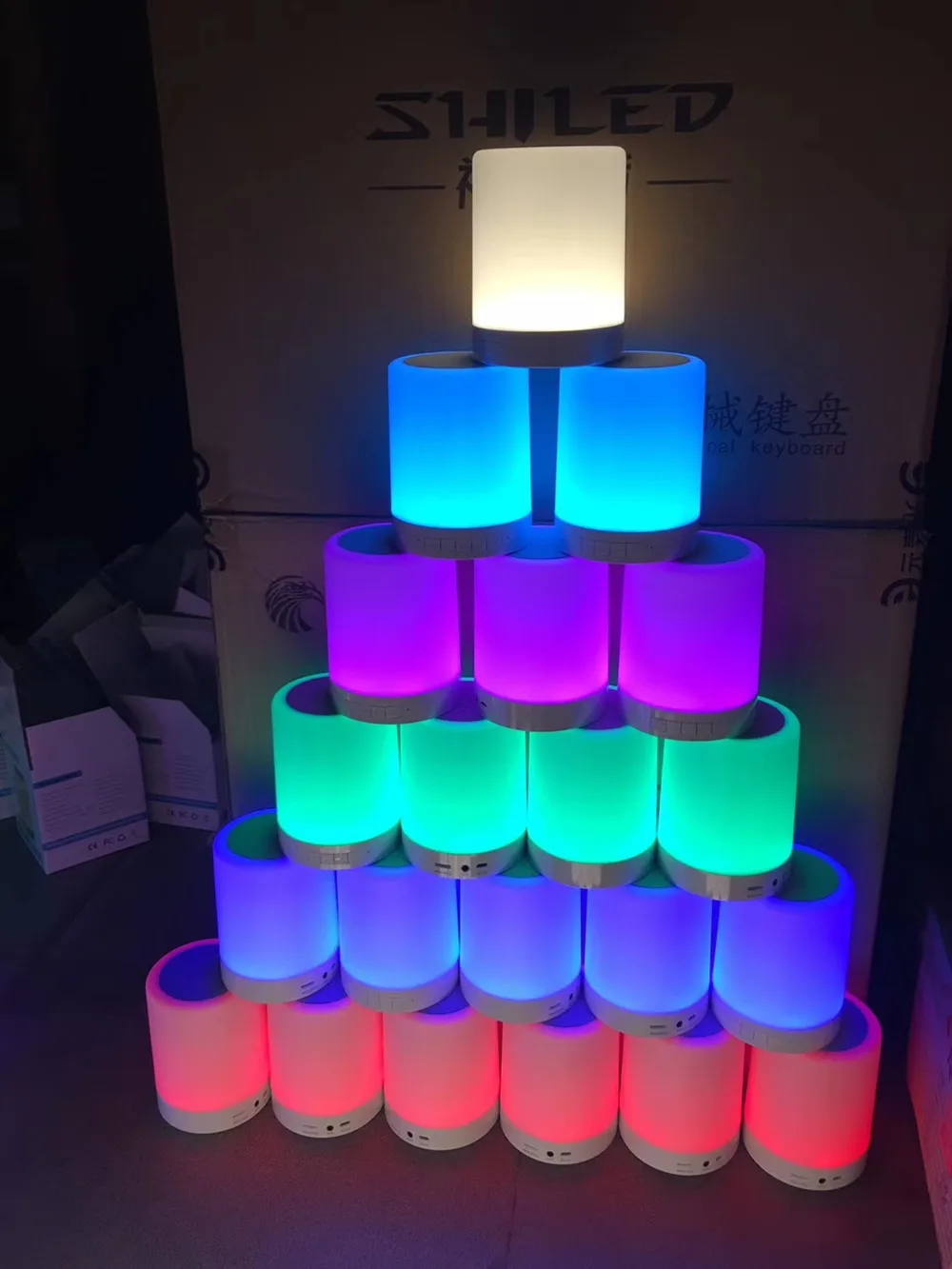 HZFCEW умная RGB Сенсорная лампа управления, Портативный Ночной светильник, bluetooth-динамик, светильник и динамик все в одном, MP3 и sd-карта palyer