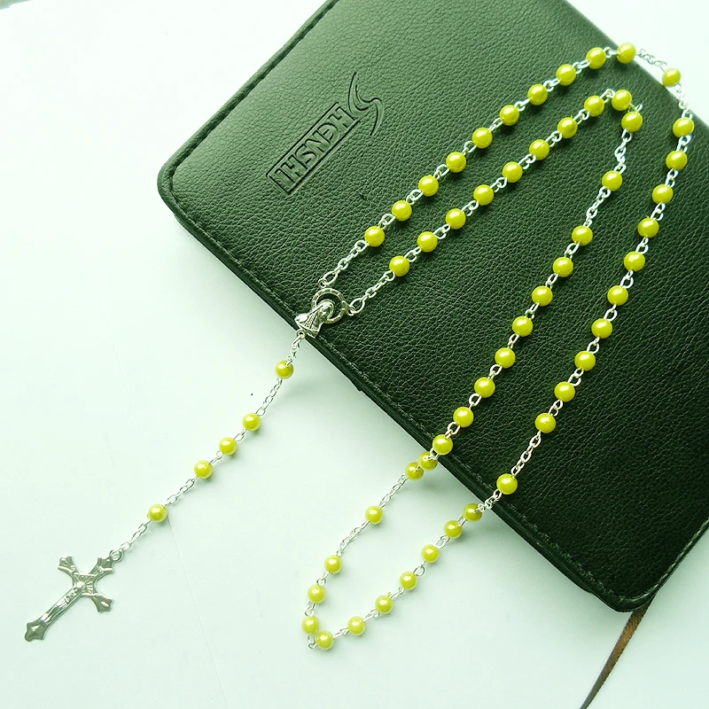 Хорошее качество серебряное покрытие Иисус христианский крест ожерелье зеленый