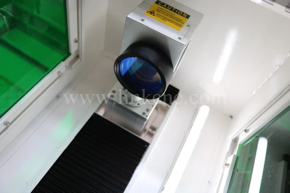 Волоконно оптическая лазерная маркировочная машина с ЧПУ 20 Вт 30 50 для