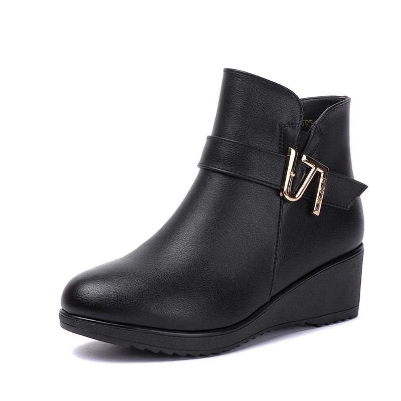 Autumn And Winter mother cotton shoes leather thin velvet warm women's Snow Boots Middle-aged Women Shoes High Heeled Boot | Обувь