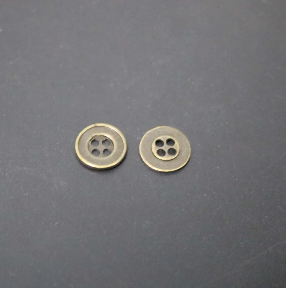 20 шт 15 мм/17 мм металлический Бронзовый цинковый сплав четыре отверстия под металлические пуговицы